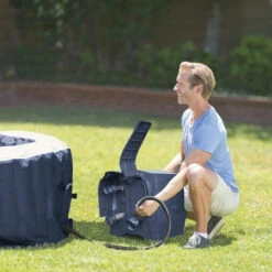 Spa Gonflable 4 Places Bulles Et Leds Blue Navy Intex 15 Spa Gonflable 4 Places Bulles Et Leds Blue Navy Intex -Mobilier Pleinair spa gonflable blue navy 4 places intex 7