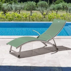 Transat Samba Pliable Et Empilable Vert Olive Hespéride -Mobilier Pleinair transat samba vert olive hesperide 1 2